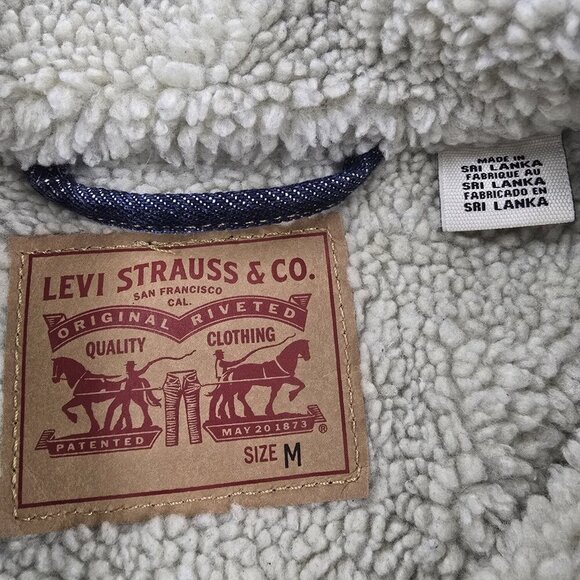 Levis Original Classic Sherpa Trucker Jacket  Women's Size Medium Blue Denim EUC - Picture 3 of 11